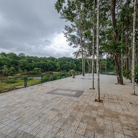 Shanthi Kunnj Riverside Exotica Chikmagalūr Esterno foto